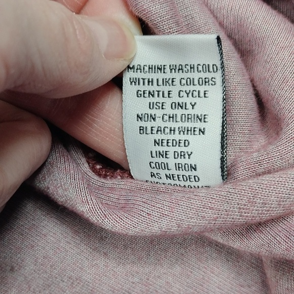 Vanilla star women's 2X burgundy colored shirt with velvet feel - Picture 8 of 11